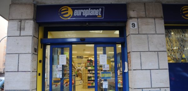 europlanet-negozio
